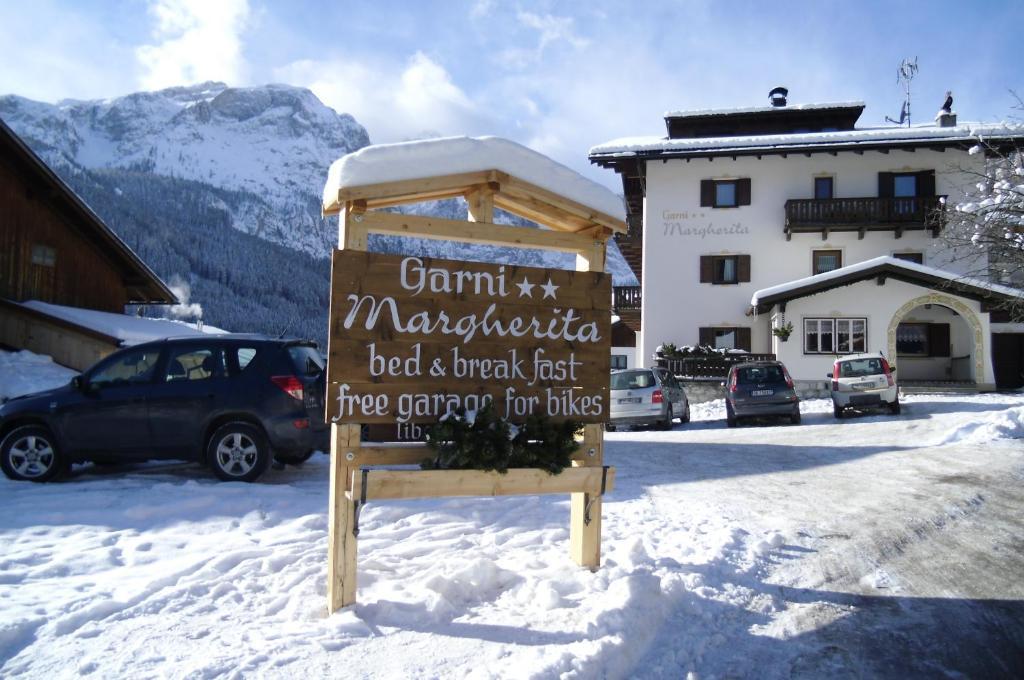 Garni Margherita Corvara In Badia Exterior foto