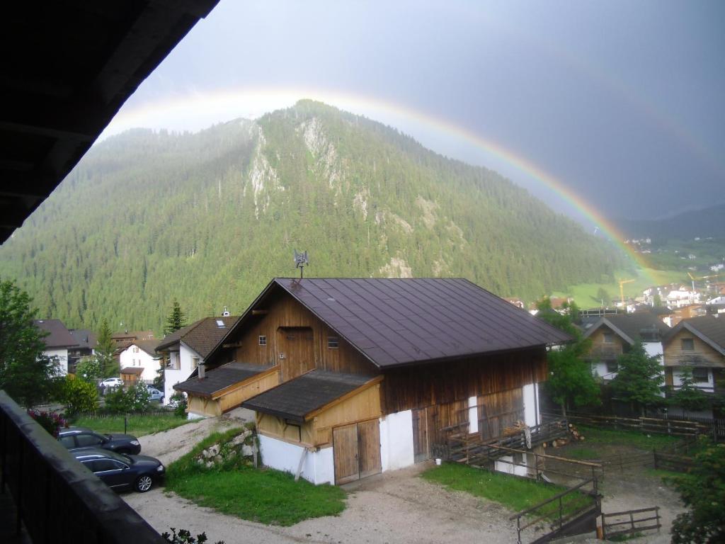 Garni Margherita Corvara In Badia Exterior foto