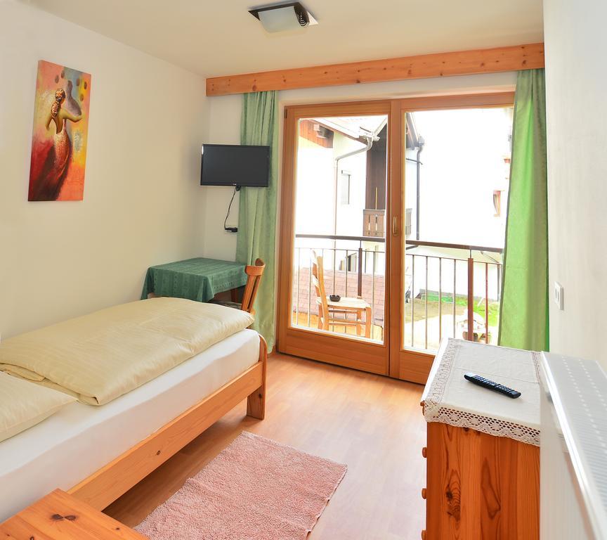 Garni Margherita Corvara In Badia Habitación foto